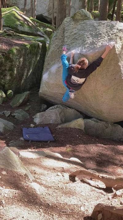 Easy in an Easy Chair v4, Squamish - Beta Video from Yalowega