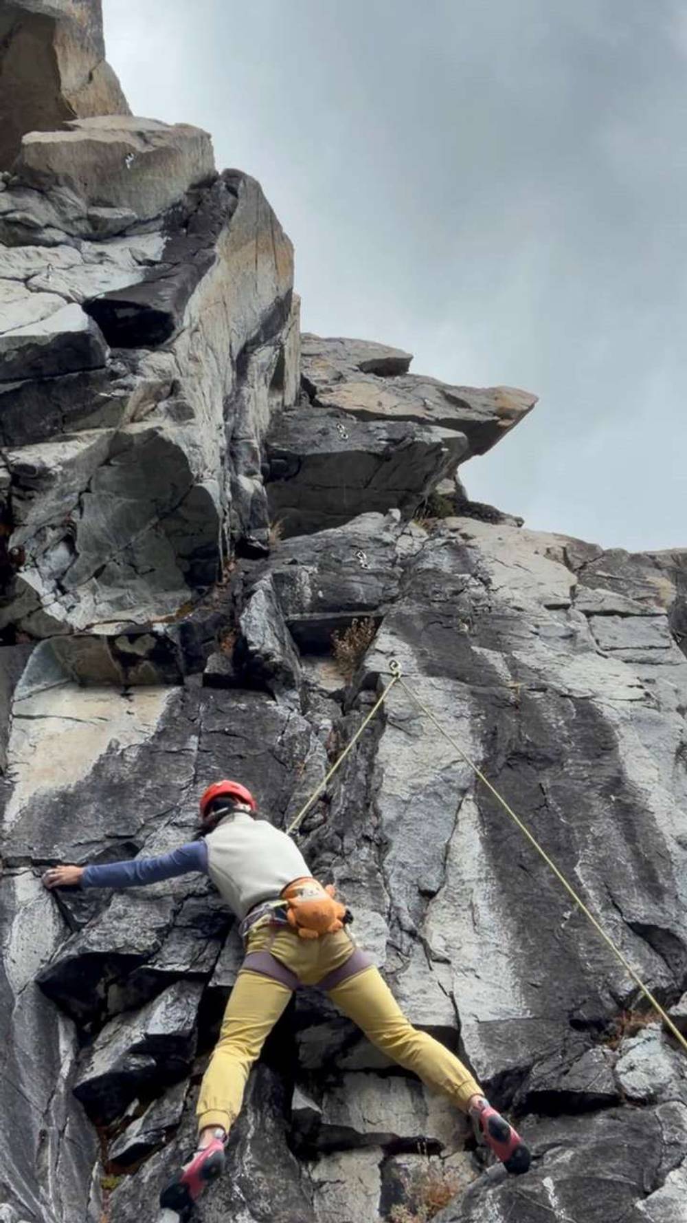 Smash & Grab 5.10a, Lake Tahoe - Beta Video from JaniceLi