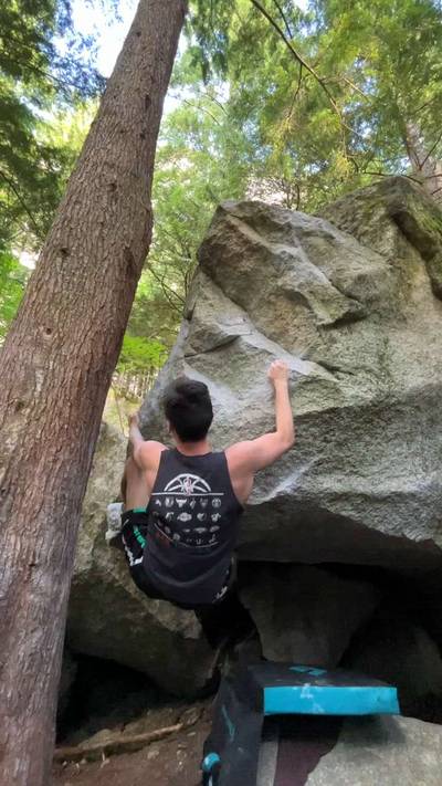 Timeless Low Low v8, Squamish - Beta Video from mattfischerclimbs