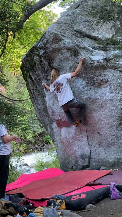 Bronson's Arete v8, Little Cottonwood Canyon - Beta Video from AlecQuick