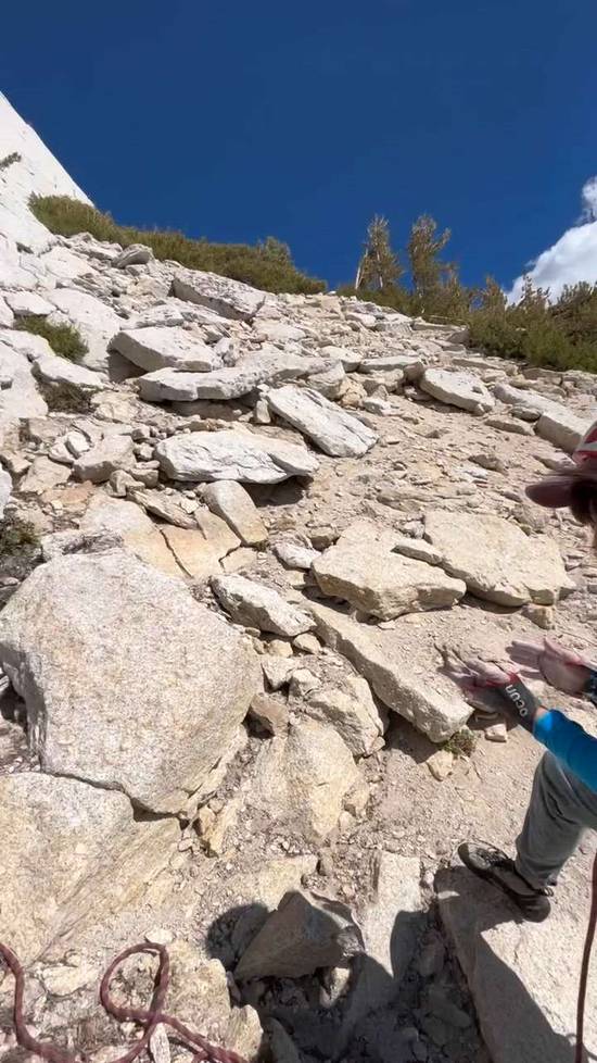 Cathedral Peak 5.6, Yosemite Valley - Beta Video from tantofish