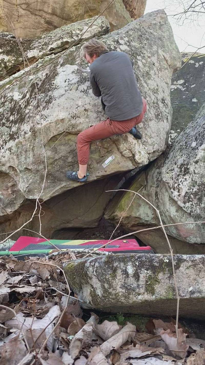 Other Side v3, Hospital Boulders - Beta Video from brew_boulders