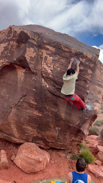 Vino Rojo v6, Red Rock - Beta Video from Bats
