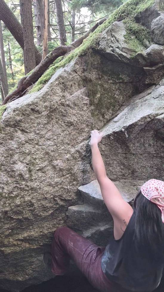 Poutine Cave v4, Squamish - Beta Video from Tammie_T