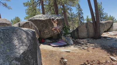 The Toy Climb v5, Black Mountain - Beta Video from steviesends