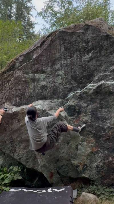 Simulcast v5, Squamish - Beta Video from slowballer