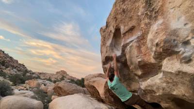 False Hueco v1, Joshua Tree - Beta Video from 44