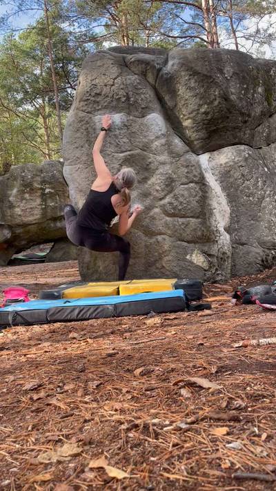 Sophie v4, Fontainebleau - Beta Video from eraserhead77