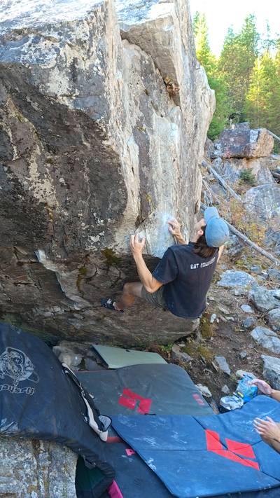 Full Chub Morning Weezer v6, Kelowna - Beta Video from RyelanSends