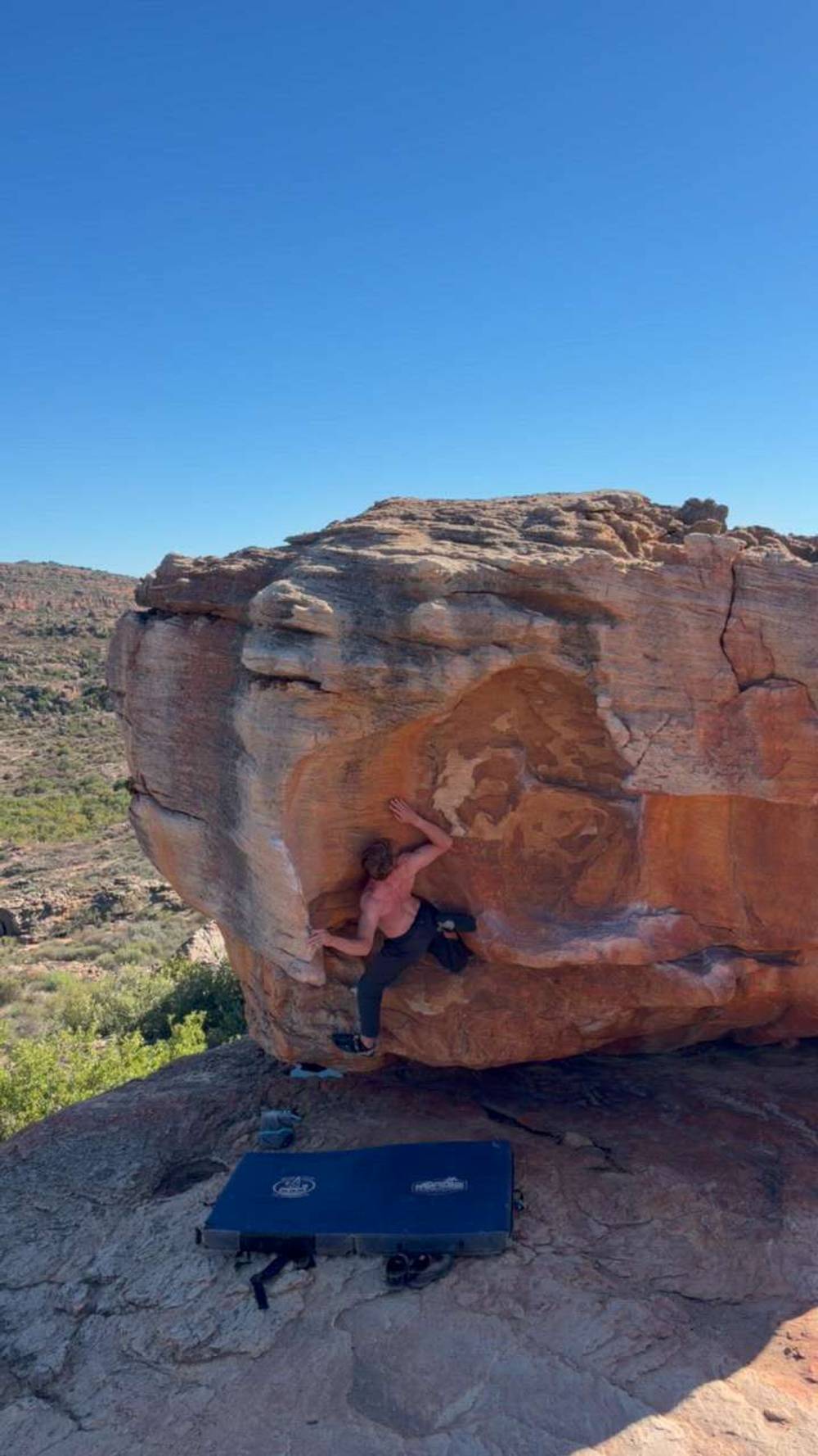 Plateau stem v2, Rocklands - Beta Video from griffin.climbs