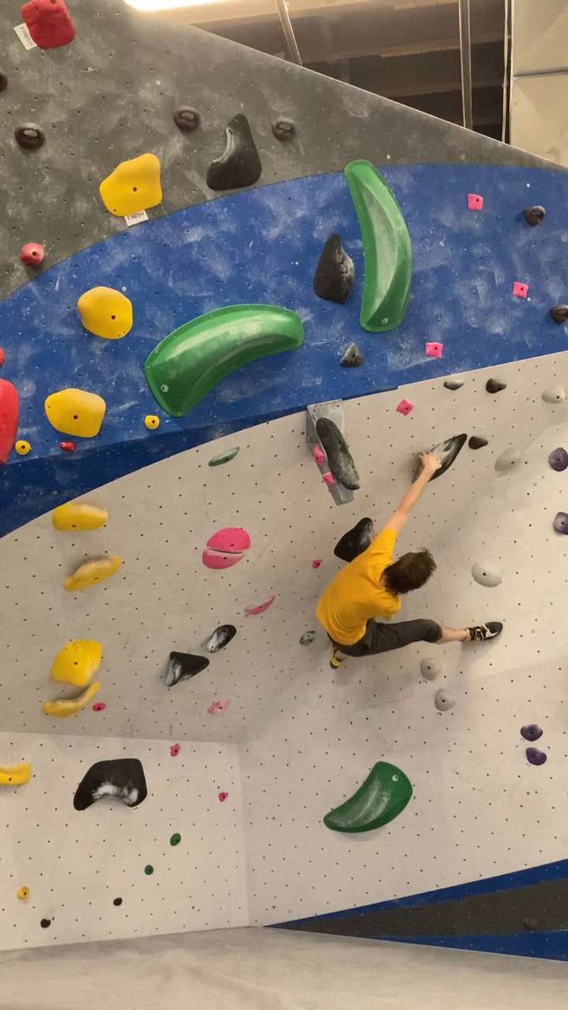 Black v4 First Ascent Peoria Bouldering Watch Beta Videos