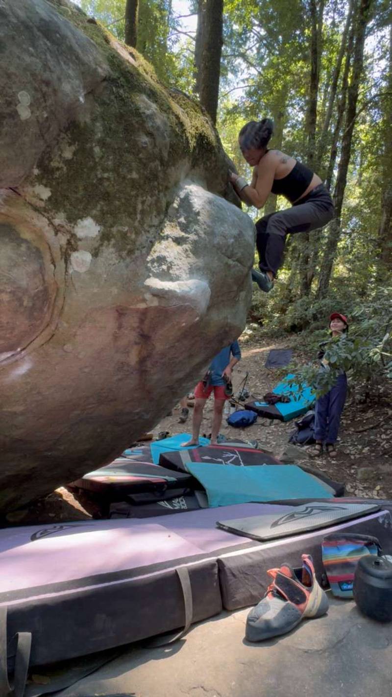Coz Mama Woof v4, Castle Rock State Park - Beta Video from vineyard