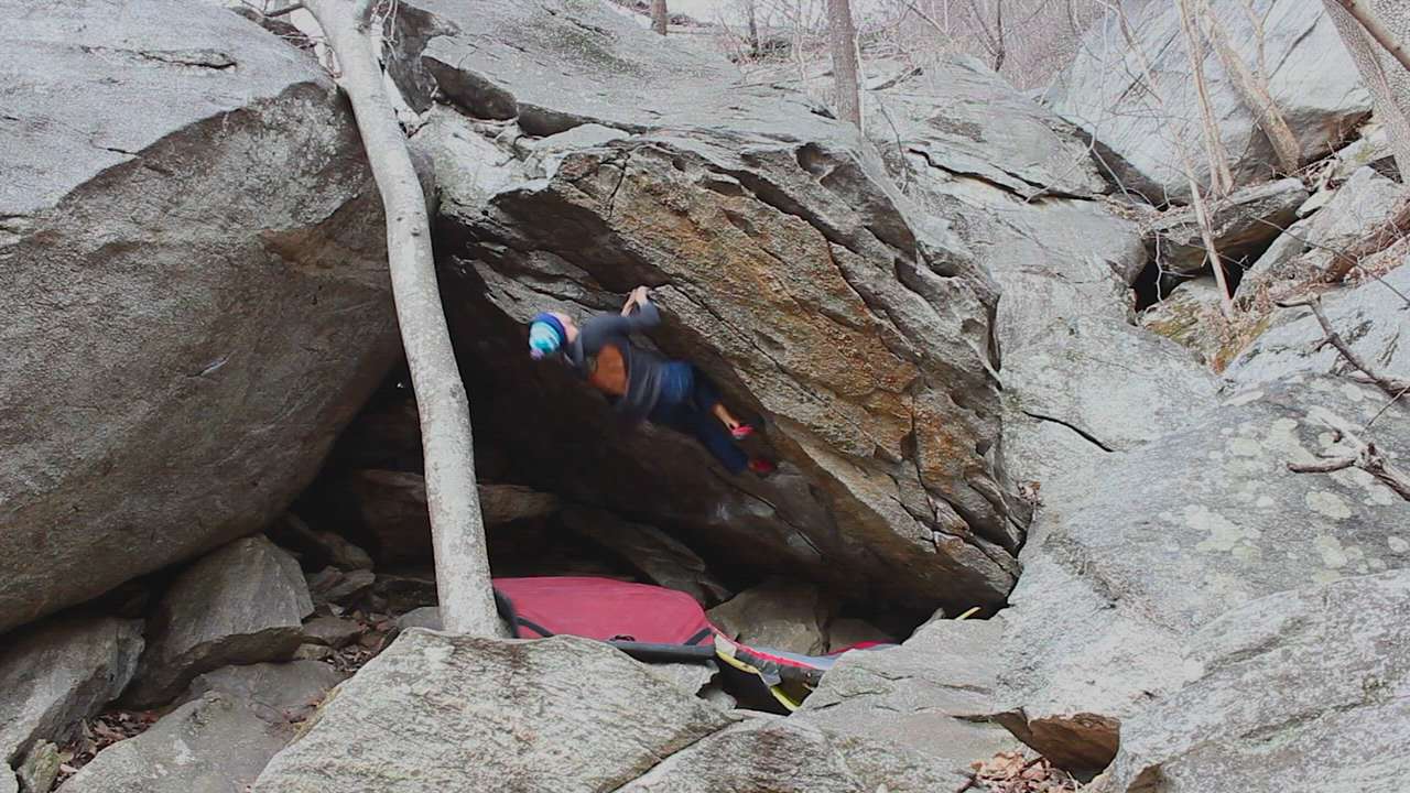 Rocks Rumbling Torque Master v6 - East Side, Rumbling Bald Bouldering - Watch Beta Videos