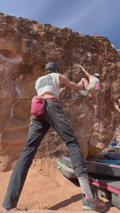 Huntsman Graffiti v5, Moe's Valley - Beta Video from just.a.michelle