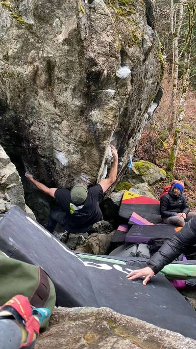 White Lion Low v10, Squamish - Beta Video from AronHailey