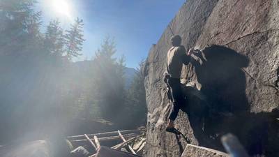 Water v6, Gold Bar - Beta Video from daBoulder