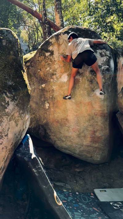 Dark Side of the Moon v6, Indian Rock - Beta Video from coltoncantclimb