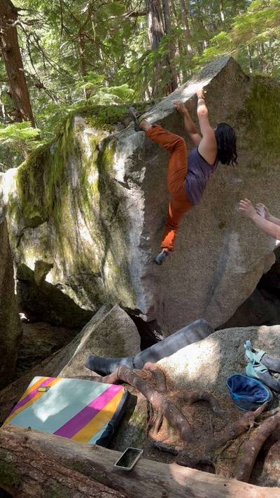 The Golden Bowl Stand v4, Squamish - Beta Video from Jol3s