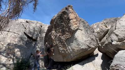 Ashy to Classy v7, Lake Tahoe - Beta Video from thatclimbwasass