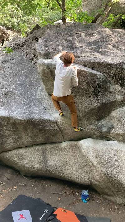 Double Dyno (AKA Dan's Problem) v2, Little Cottonwood Canyon - Beta Video from ChimpCrimpin