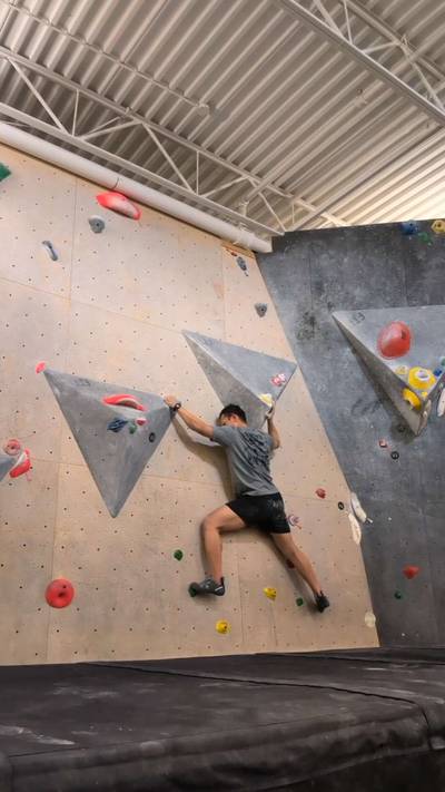 Green v5, Hogtown Boulders - Beta Video from SpanishYes