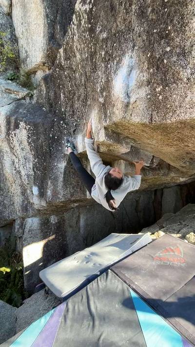 Muddy Waters v10, Squamish - Beta Video from ZoeBeau