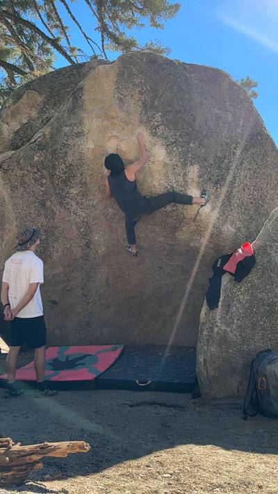 OK Problem v4, Black Mountain - Beta Video from me.climb.rock