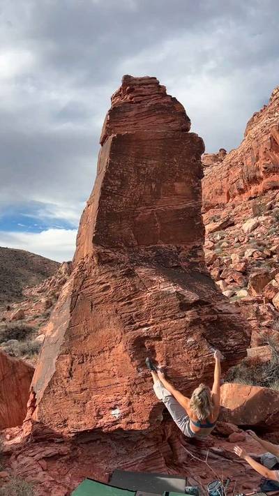 Nautilus v4, Red Rock - Beta Video from liftingwithlia