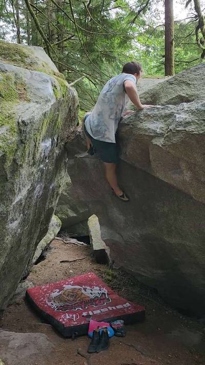 The Virus v5, Squamish - Beta Video from CarsonClimbs