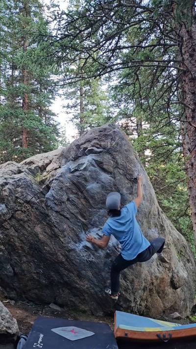 Trailside Problem v4, Guanella Pass - Beta Video from Spencer26.2