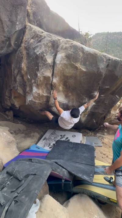 Electric Fence (right) v7, Joe's Valley - Beta Video from AustonIvison