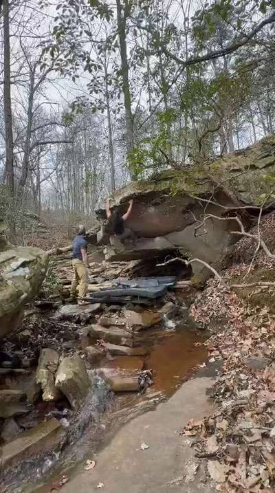 Over The River v5, Pep Boys - Beta Video from britboulders