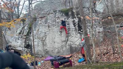 The Crescent v1, Stone Fort - Beta Video from TommyClark