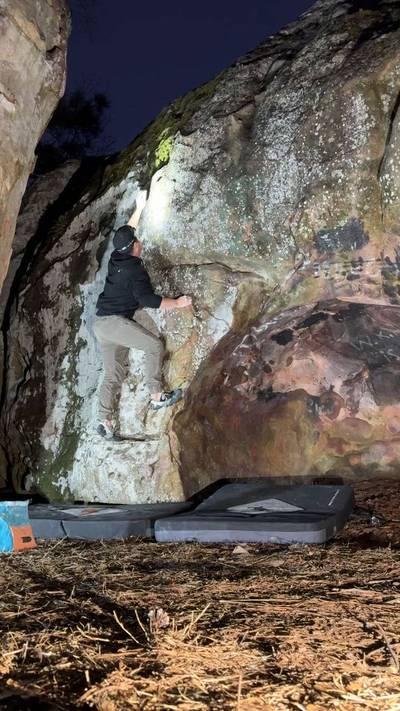 Fire Bowl v2, Hospital Boulders - Beta Video from RNClimber85