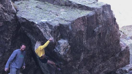 Upper Bang v6, Rocky Mountain National Park - Beta Video from Caroleeena