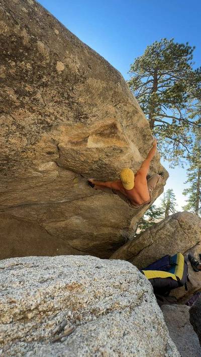 The Sombrero v8, Black Mountain - Beta Video from keav