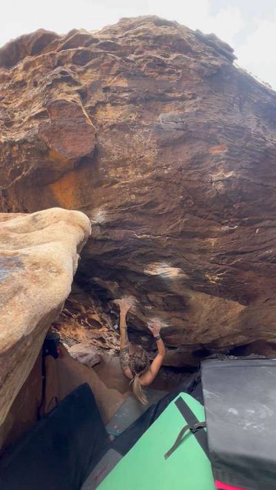 Paradise Lost v7, Moe's Valley - Beta Video from bizopie