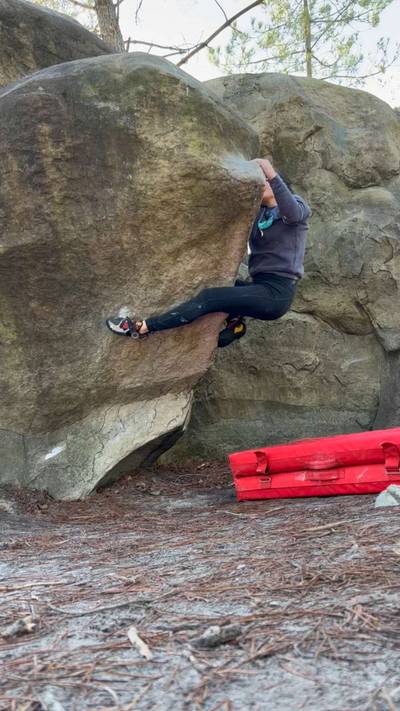 Vodka Martini v4, Fontainebleau - Beta Video from satellite