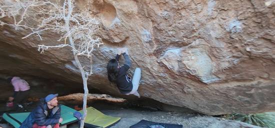 Dirty Martini v9, Hueco Tanks - Beta Video from micro_beta