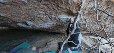 Big Iron on His Hip v7, Hueco Tanks - Beta Video from micro_beta