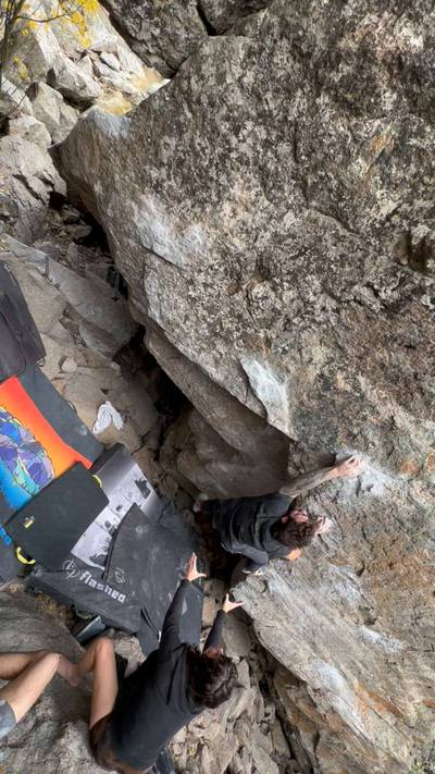 Dragon's Tail v10, Rocky Mountain National Park - Beta Video from trash_flash