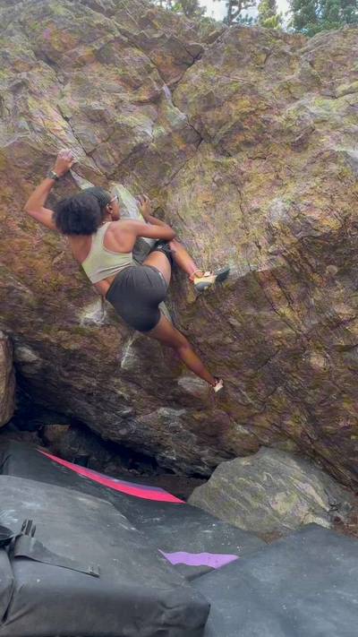 Kneebar v6, Rocky Mountain National Park - Beta Video from inaclimbs