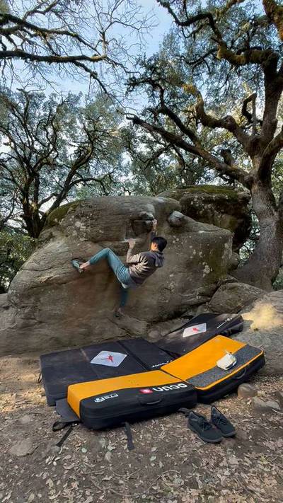 Beak Traverse v3, Castle Rock State Park - Beta Video from viratyosin