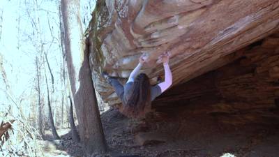 Bat Cave Traverse v8, New River Gorge - Beta Video from shheabutter