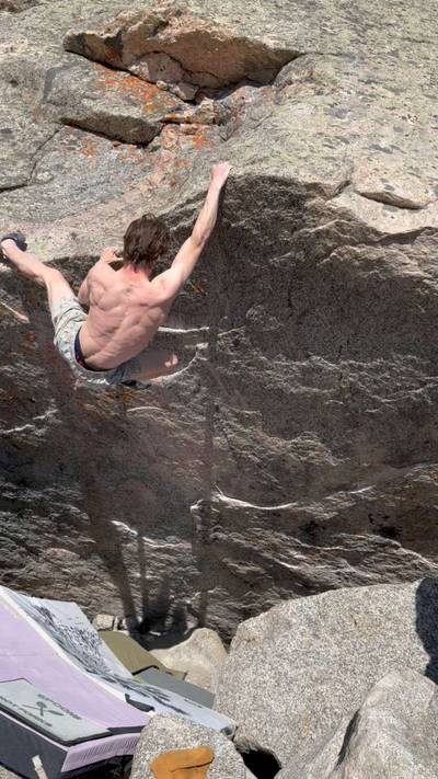 Suicidal Tendencies v9, Mt. Blue Sky - Beta Video from cmclimbs