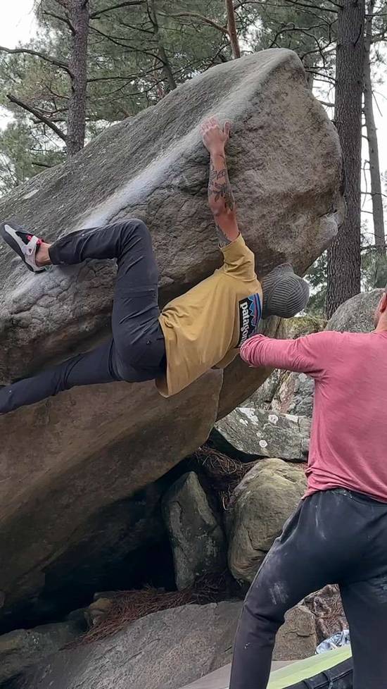 Master of Puppets v8, Fontainebleau - Beta Video from breakingbeta