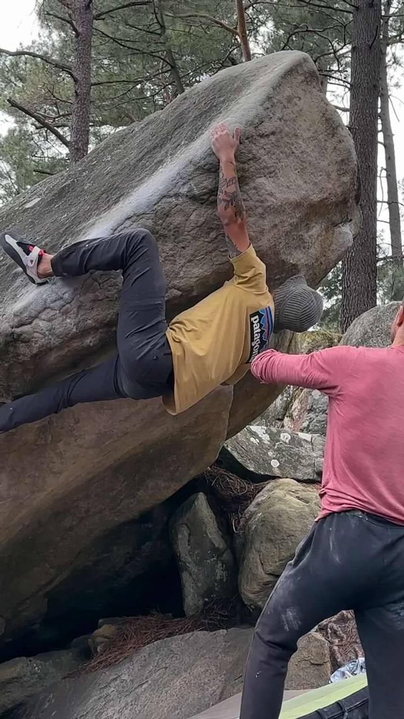 Master of Puppets v8, Fontainebleau - Beta Video from breakingbeta