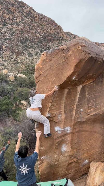 Le Cheval v2, Red Rock - Beta Video from liftingwithlia