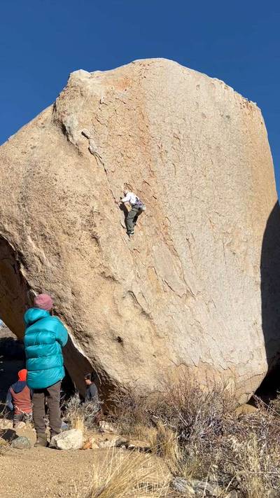 Southwest Arete vB, Bishop - Beta Video from keav