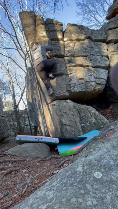 Gritstone Arete v3, Rocktown - Beta Video from Dr.PebbleWesslin